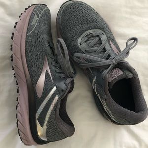 Women’s Brooks Adrenaline